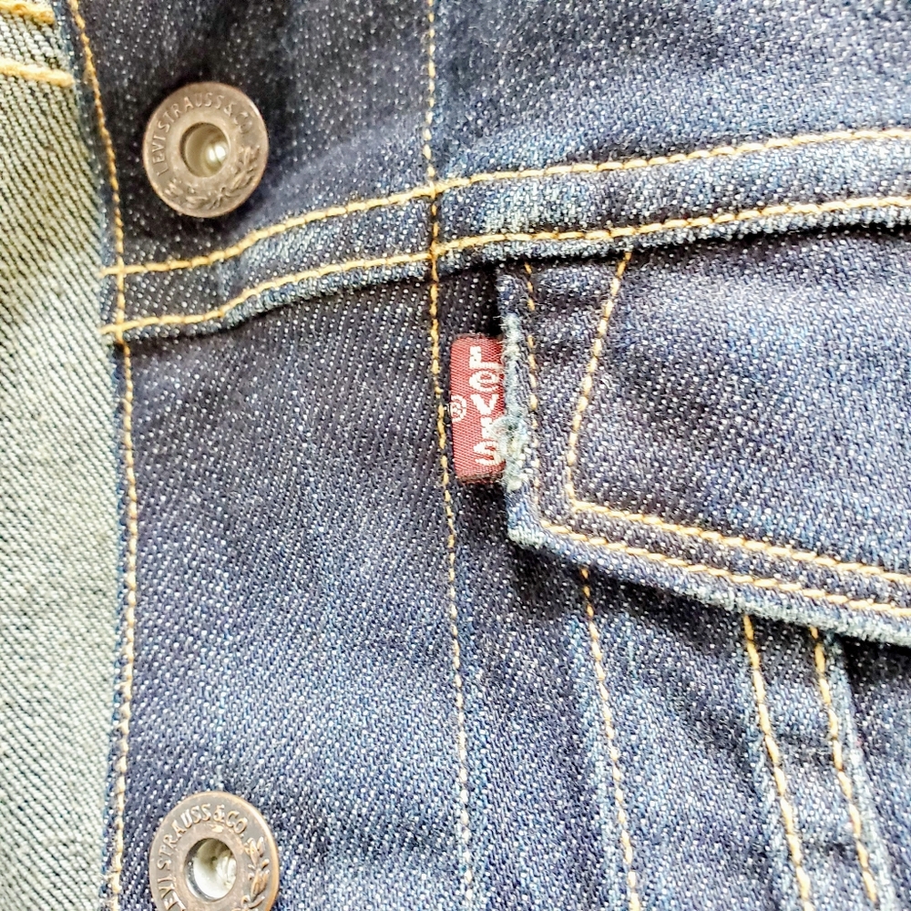 Levi's | Original Trucker Dark Wash Denim Jacket - Picture 8 of 9